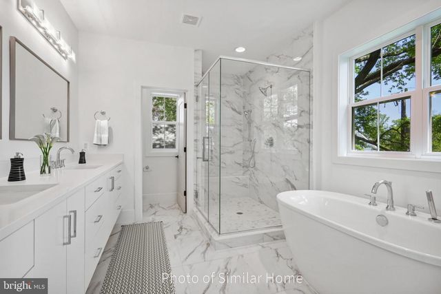 1607 HUNTING AVE, Mclean, VA 22102