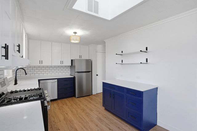 6445 N WAGON TRAIL RD, Columbia, MO 65202