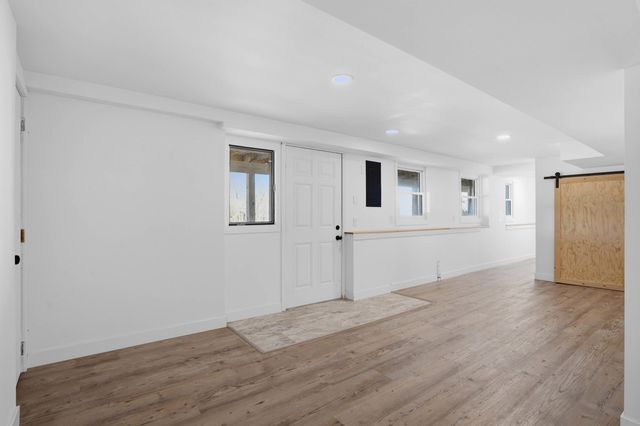 6445 N WAGON TRAIL RD, Columbia, MO 65202