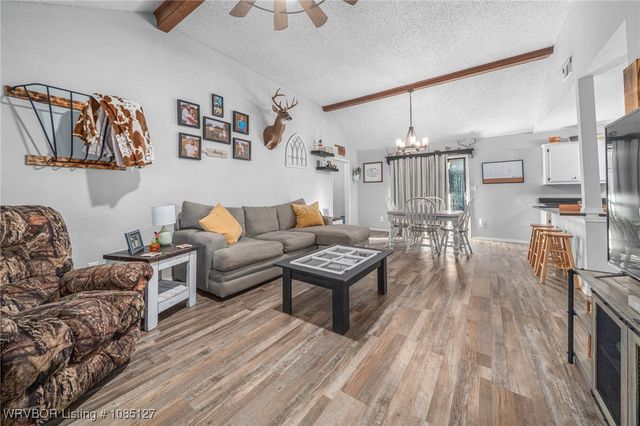 18371 New Hope Road, Spiro, OK 74959