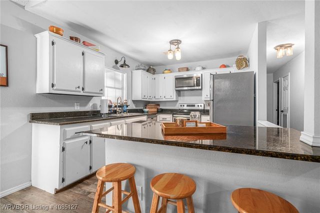 18371 New Hope Road, Spiro, OK 74959