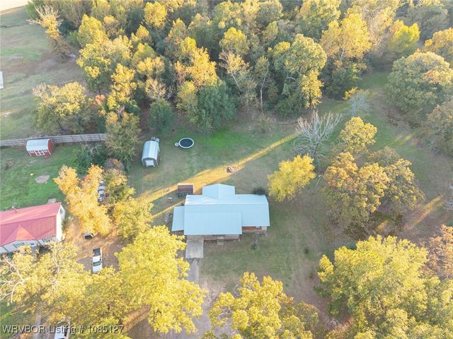 18371 New Hope Road, Spiro, OK 74959