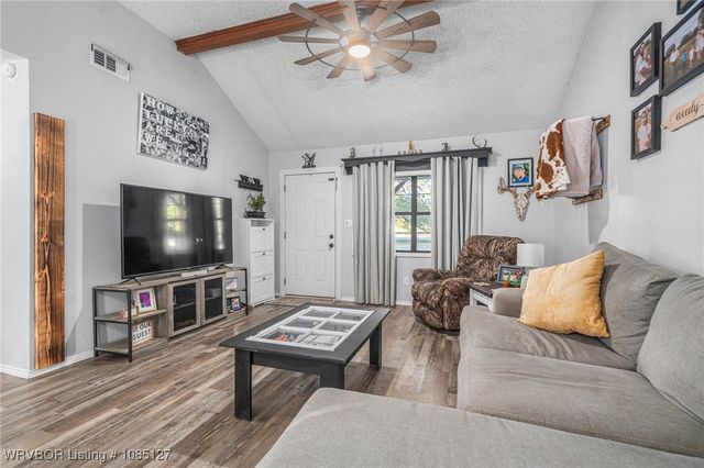 18371 New Hope Road, Spiro, OK 74959