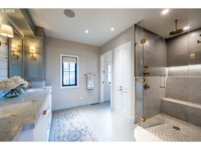 33723 VAN DUYN Rd, Eugene, OR 97408