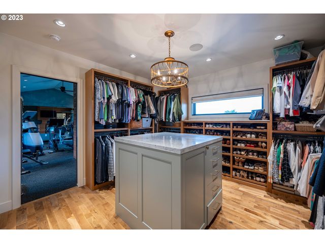 33723 VAN DUYN Rd, Eugene, OR 97408