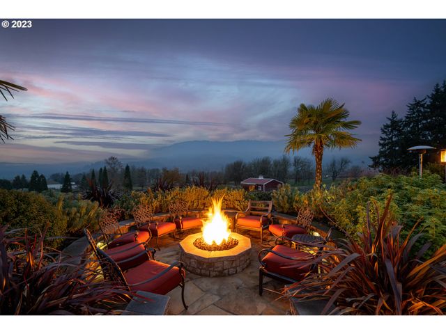 33723 VAN DUYN Rd, Eugene, OR 97408