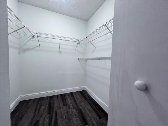 1196 NW 40th Avenue 88-407, Lauderhill, FL 33313