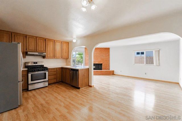 8867 Gold Coast, San Diego, CA 92126