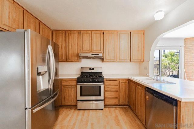 8867 Gold Coast, San Diego, CA 92126
