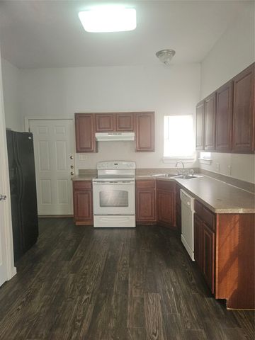 644 Mill ST B, San Marcos, TX 78666