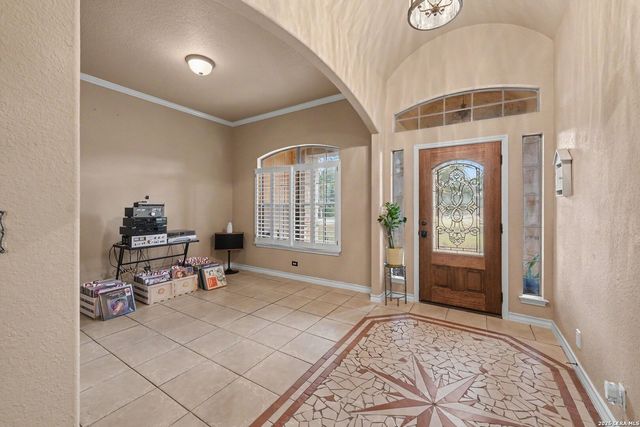 438 Rosewood Dr, La Vernia, TX 78121