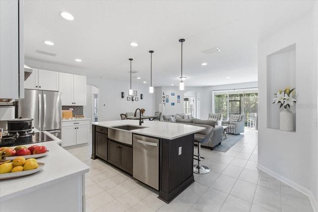 528 GRAND LANDINGS PARKWAY, Palm Coast, FL 32164