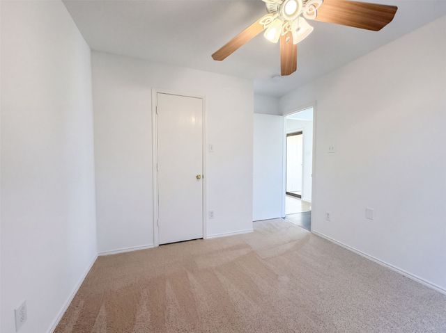 6704 Pony Express Trail, Arlington, TX 76002