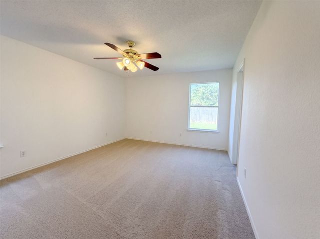 6704 Pony Express Trail, Arlington, TX 76002