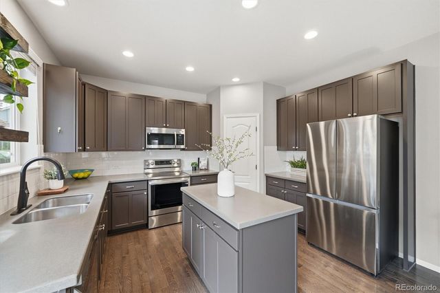 6952 W Chatfield Drive, Littleton, CO 80128