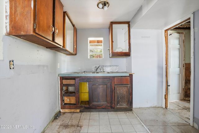 27 JULIA Street, St. Augustine, FL 32084