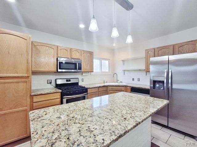 28922 Everett Rd, Pueblo, CO 81006