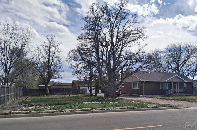 28922 Everett Rd, Pueblo, CO 81006