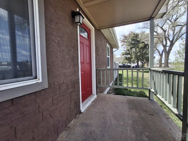 28922 Everett Rd, Pueblo, CO 81006