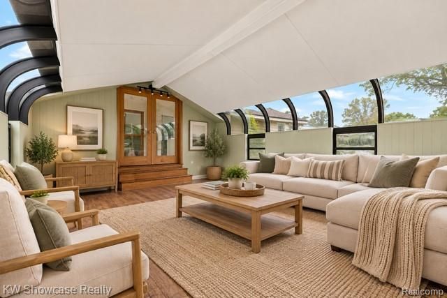 2755 Willow Lane, Highland, MI 48356