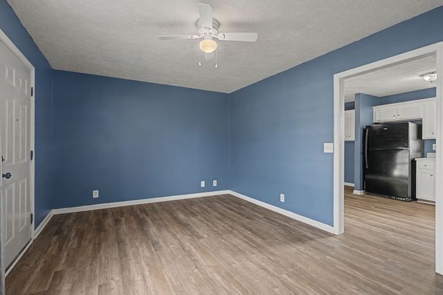 1115 W Church St, Orlinda, TN 37141