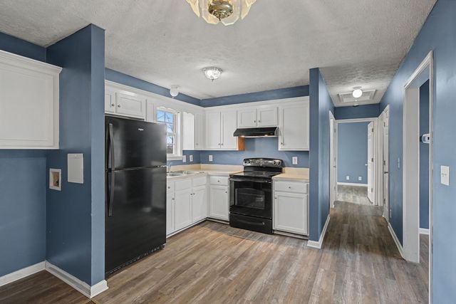 1115 W Church St, Orlinda, TN 37141