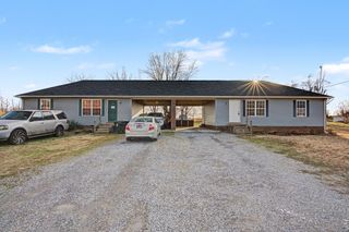 1115 W Church St, Orlinda, TN 37141