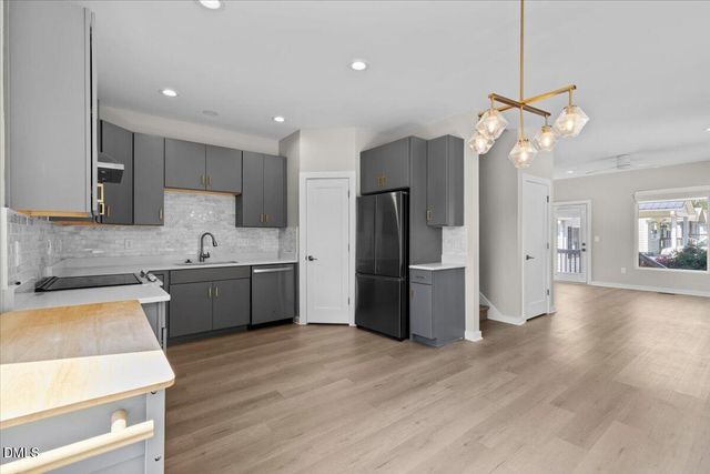 412 Commonwealth Street, Durham, NC 27703