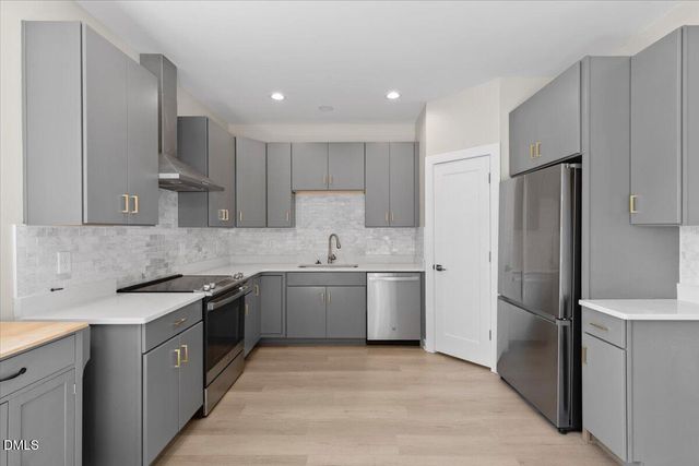 412 Commonwealth Street, Durham, NC 27703