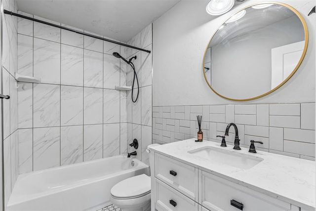409 W Douglas Drive, Midwest City, OK 73110