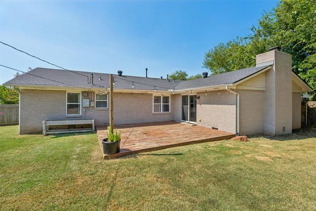 409 W Douglas Drive, Midwest City, OK 73110