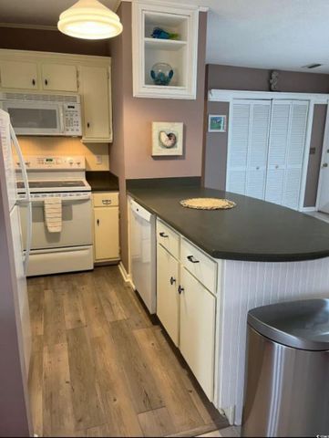 1984 Jacana Dr., Surfside Beach, SC 29575