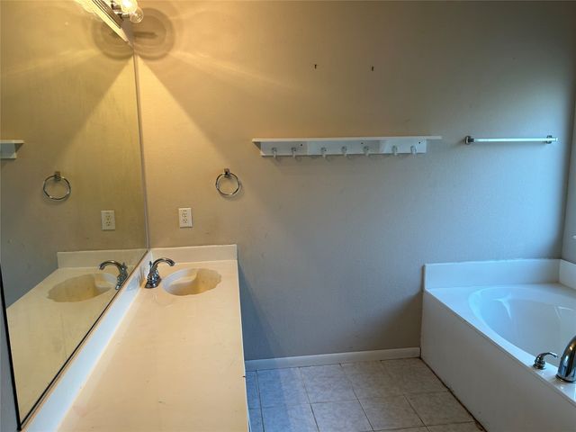 12608 Clarksburg Trail, Fort Worth, TX 76244