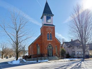 1452 George STREET, La Crosse, WI 54603