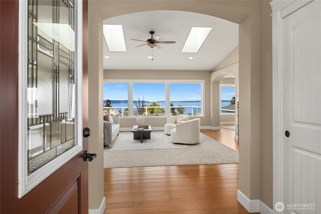 215 Burke Drive, Camano Island, WA 98282