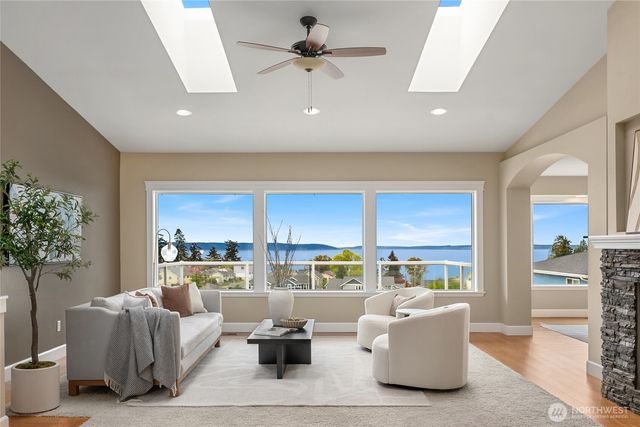 215 Burke Drive, Camano Island, WA 98282