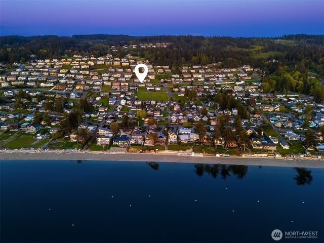 215 Burke Drive, Camano Island, WA 98282