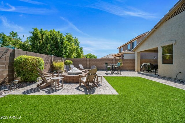 18076 W HATCHER Road, Waddell, AZ 85355