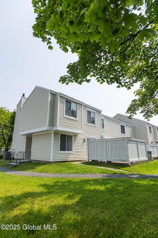 801 Fairfield Court, East Greenbush, NY 12061