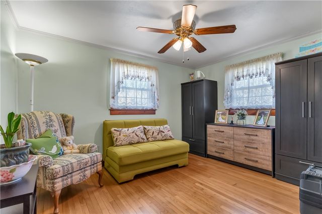 255 Knollwood Drive, Woonsocket, RI 02895