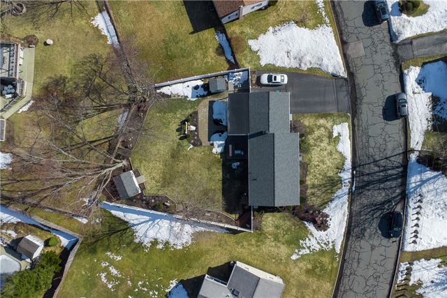 255 Knollwood Drive, Woonsocket, RI 02895