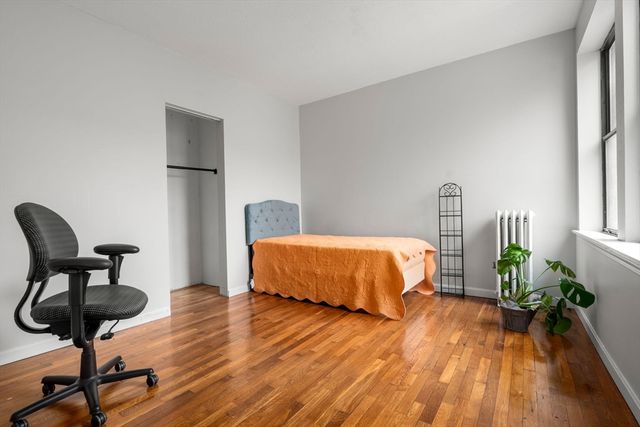 317 Summit Avenue 9, Boston, MA 02135