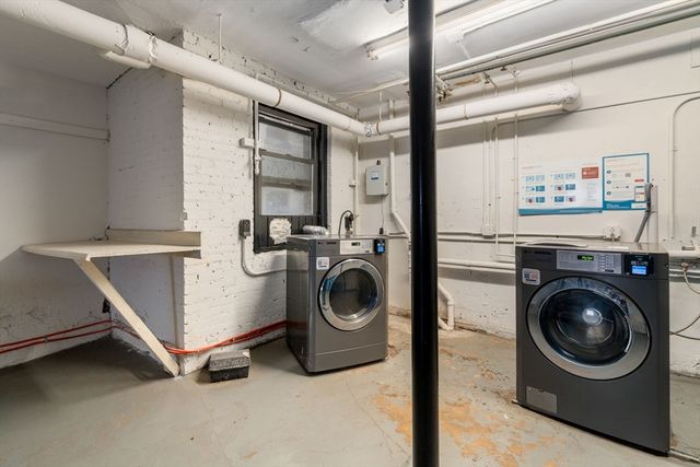 317 Summit Avenue 9, Boston, MA 02135