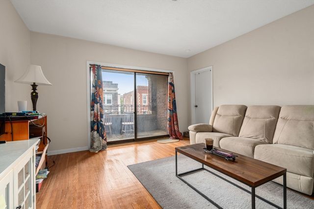 317 Summit Avenue 9, Boston, MA 02135