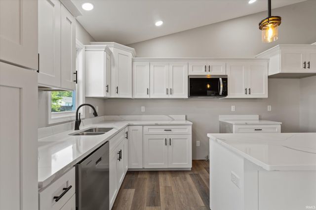 1205 Stacey's Meadow Lane, North Liberty, IN 46554