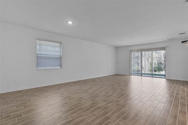 8180 SAYINGS DRIVE, Winter Garden, FL 34787