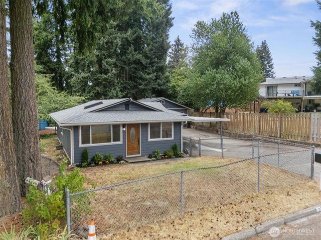 2113 E 68th Street, Tacoma, WA 98404