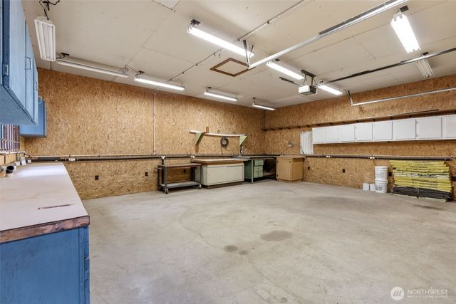 2113 E 68th Street, Tacoma, WA 98404