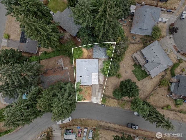 2113 E 68th Street, Tacoma, WA 98404