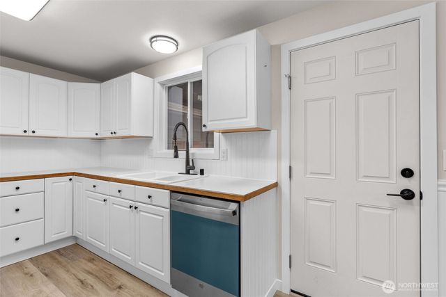 2113 E 68th Street, Tacoma, WA 98404